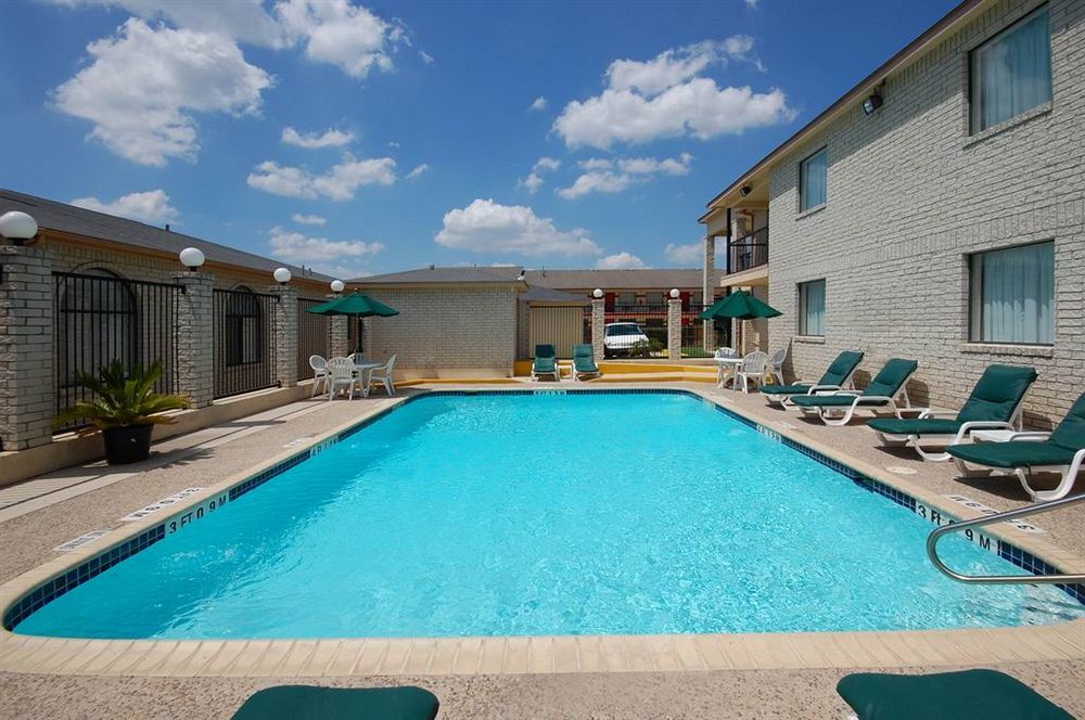 Motel Super 8 By Wyndham San Antonio At I-10 Exteriér fotografie