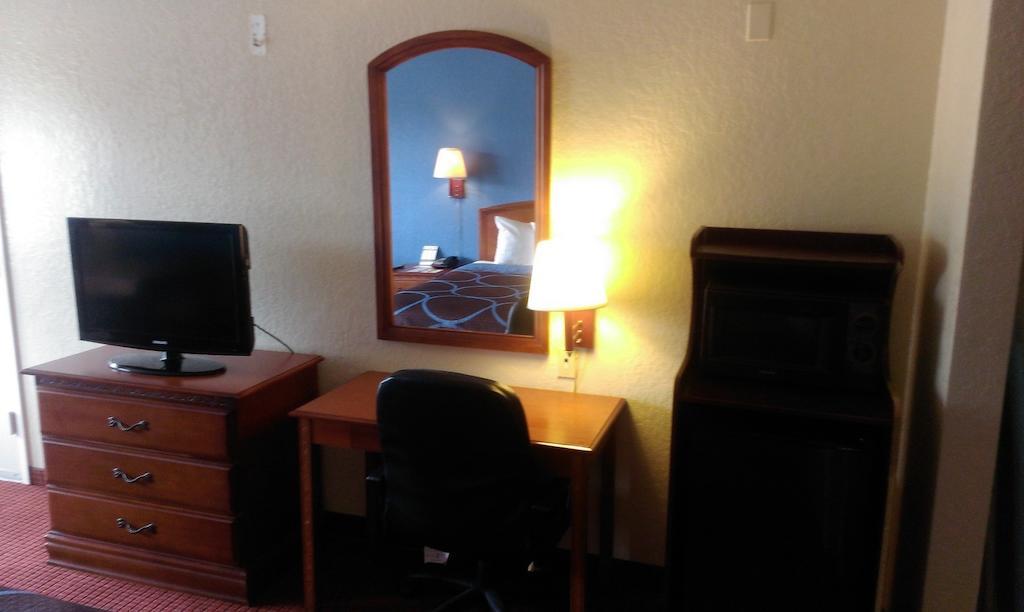 Motel Super 8 By Wyndham San Antonio At I-10 Exteriér fotografie